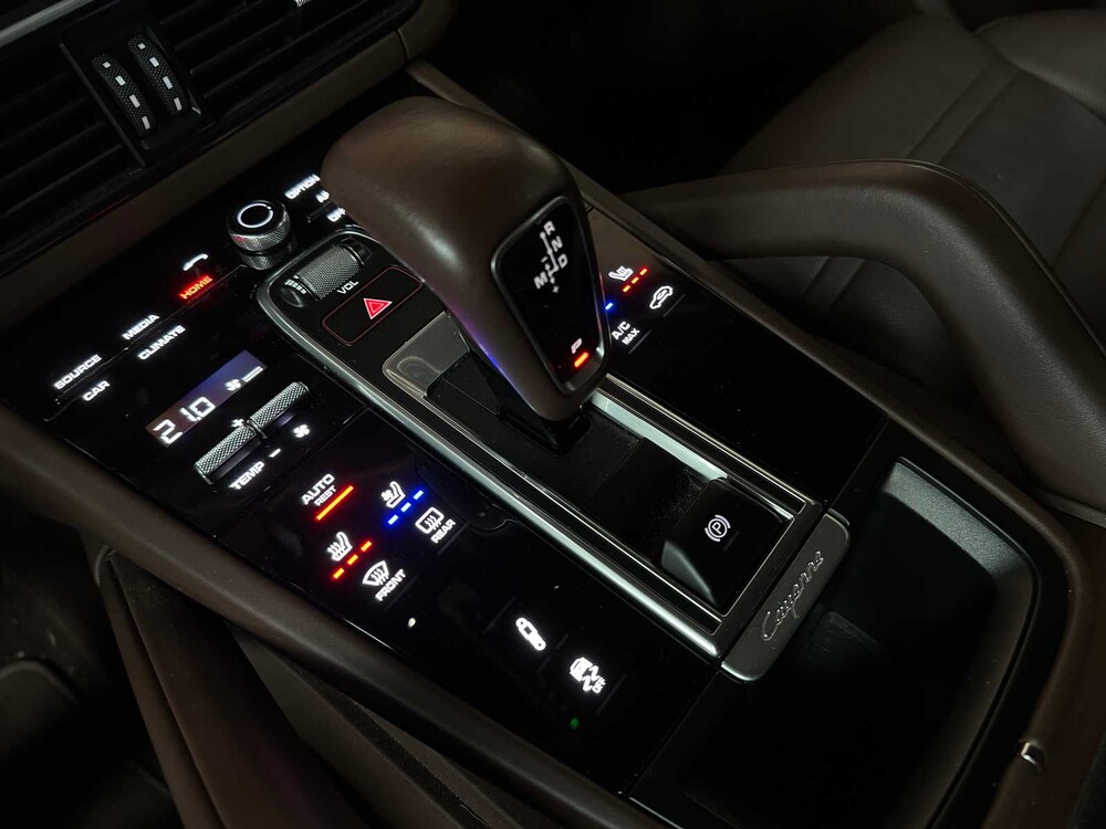 Porsche Cayenne S 2.9 V6 441PS 2018 Sport-Chrono