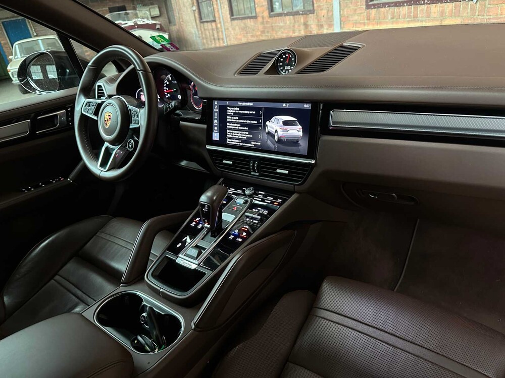 Porsche Cayenne S 2.9 V6 441PS 2018 Sport-Chrono