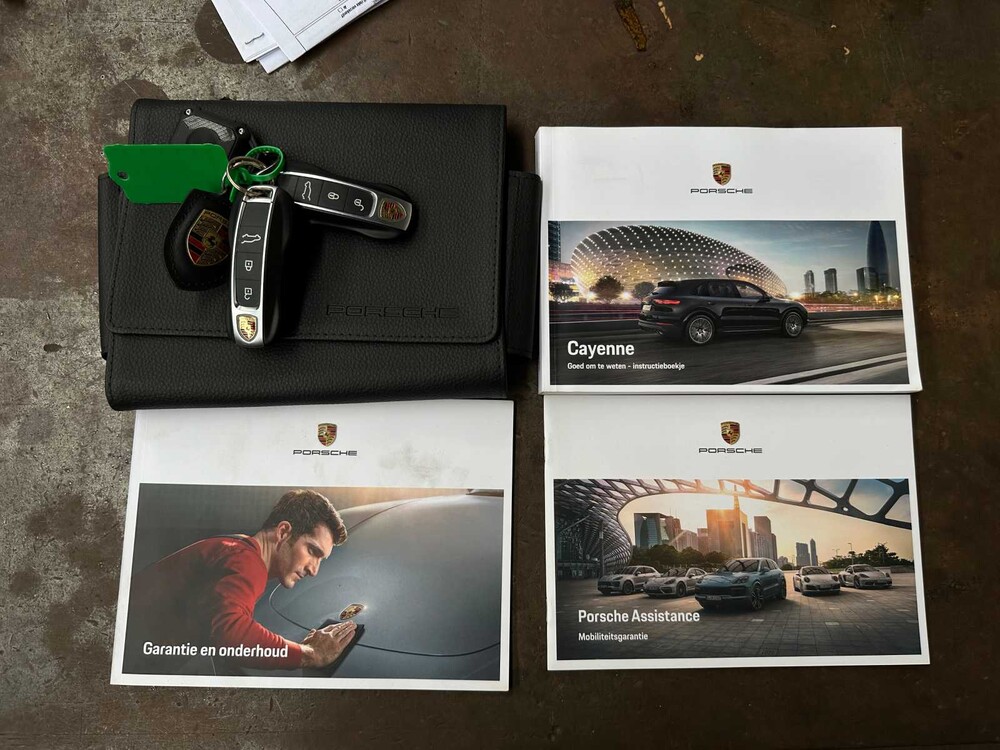 Porsche Cayenne S 2.9 V6 441PS 2018 Sport-Chrono