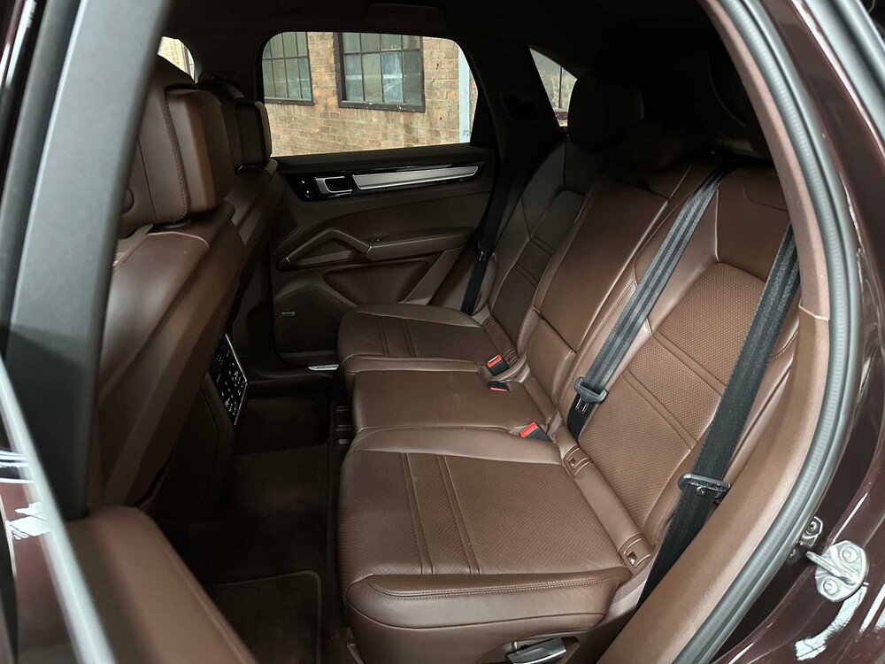 Porsche Cayenne S 2.9 V6 441PS 2018 Sport-Chrono