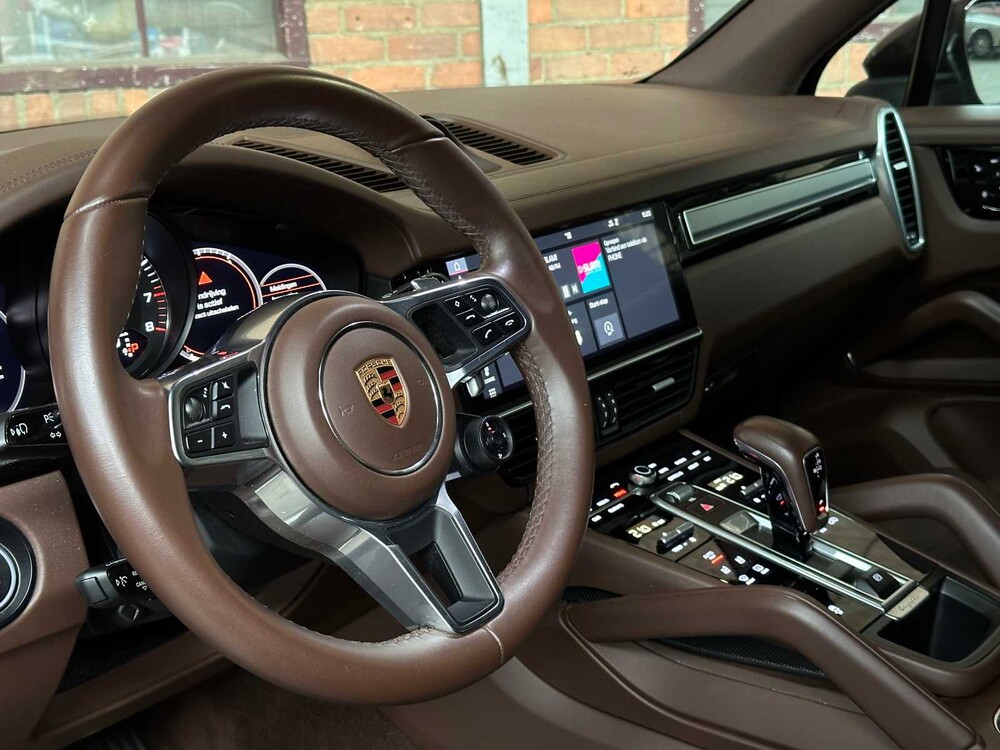 Porsche Cayenne S 2.9 V6 441PS 2018 Sport-Chrono