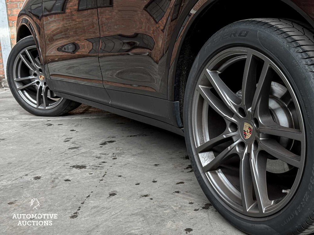 Porsche Cayenne S 2.9 V6 441PS 2018 Sport-Chrono