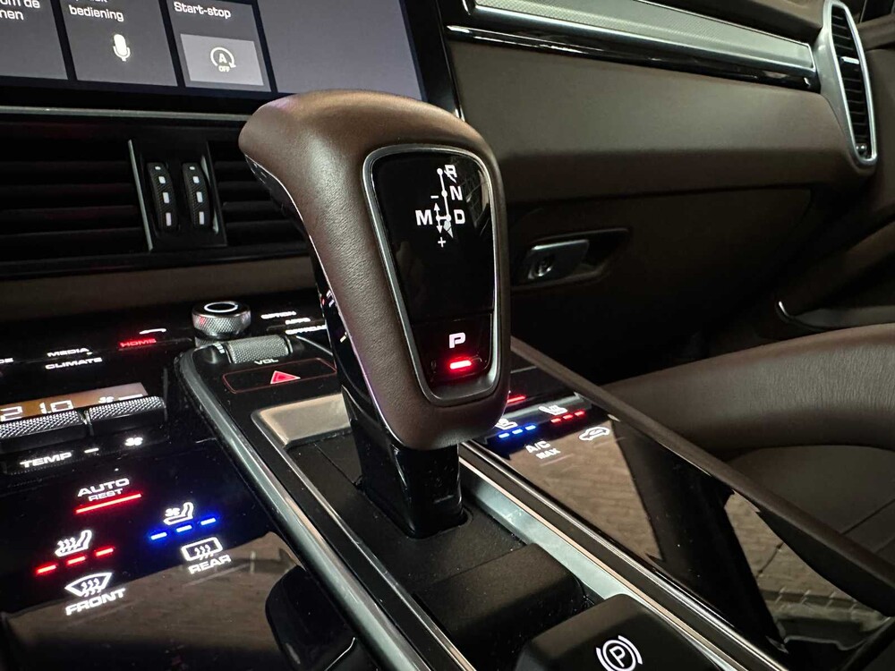 Porsche Cayenne S 2.9 V6 441PS 2018 Sport-Chrono