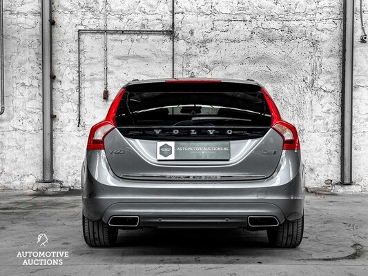 Volvo V60 2.4 D5 Twin Engine Special Edition 163pk 2015, NH-759-L