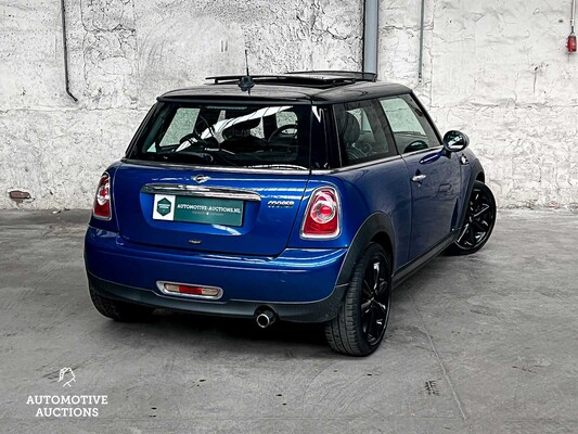 Mini 1.6 Cooper Westminster 122PS 2014 -Fertigmodell NL-, 1-TNZ-47