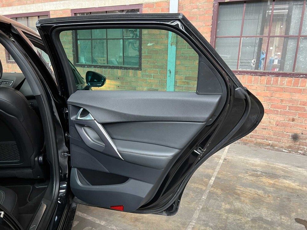 Citroen DS5 1.6 THP Business Executive 156PS 2013 (Original-UK), 6-KFH-01