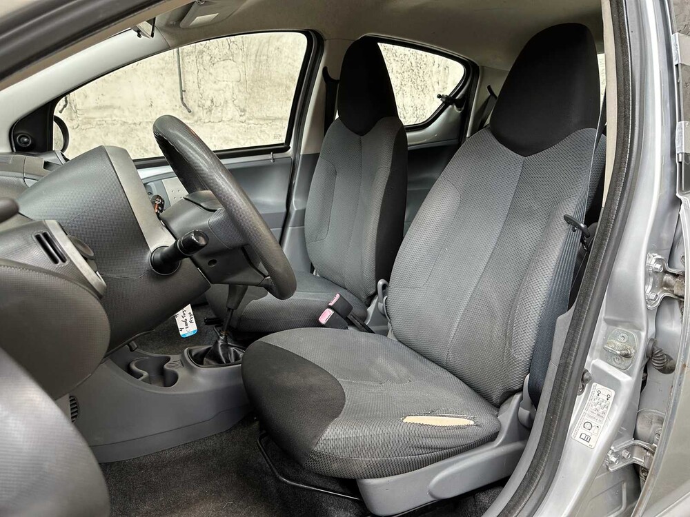 Toyota Aygo 1.0-12V 68PS 2006, TT-633-R