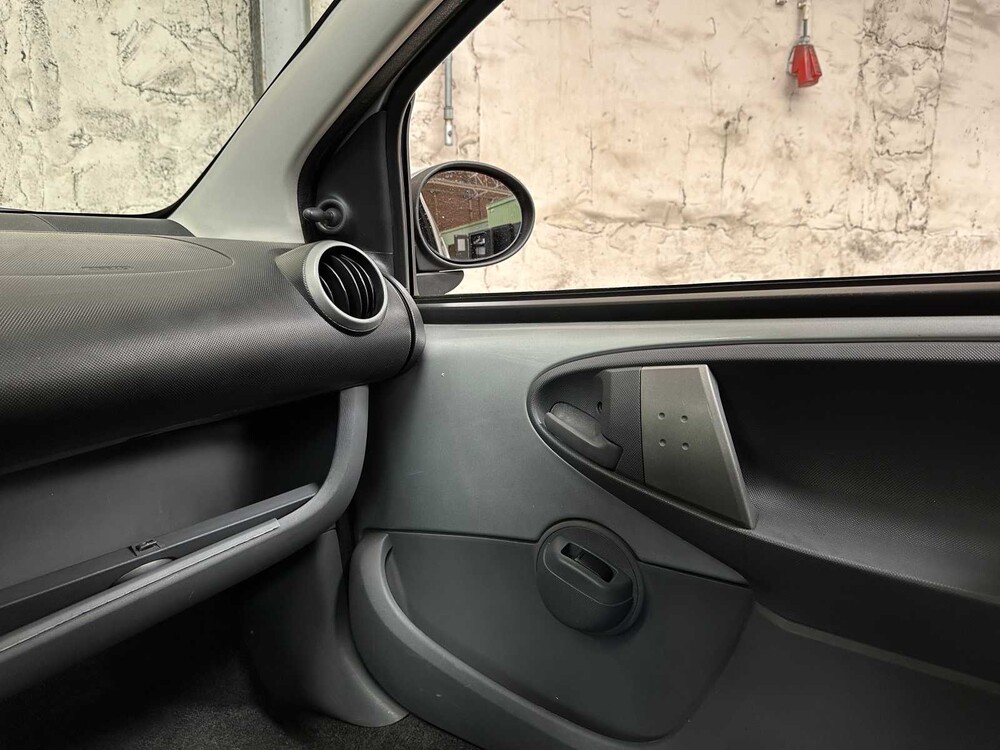 Toyota Aygo 1.0-12V 68PS 2006, TT-633-R