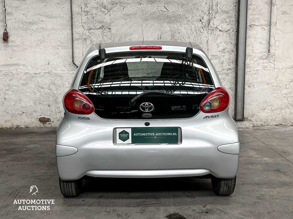 Toyota Aygo 1.0-12V 68PS 2006, TT-633-R