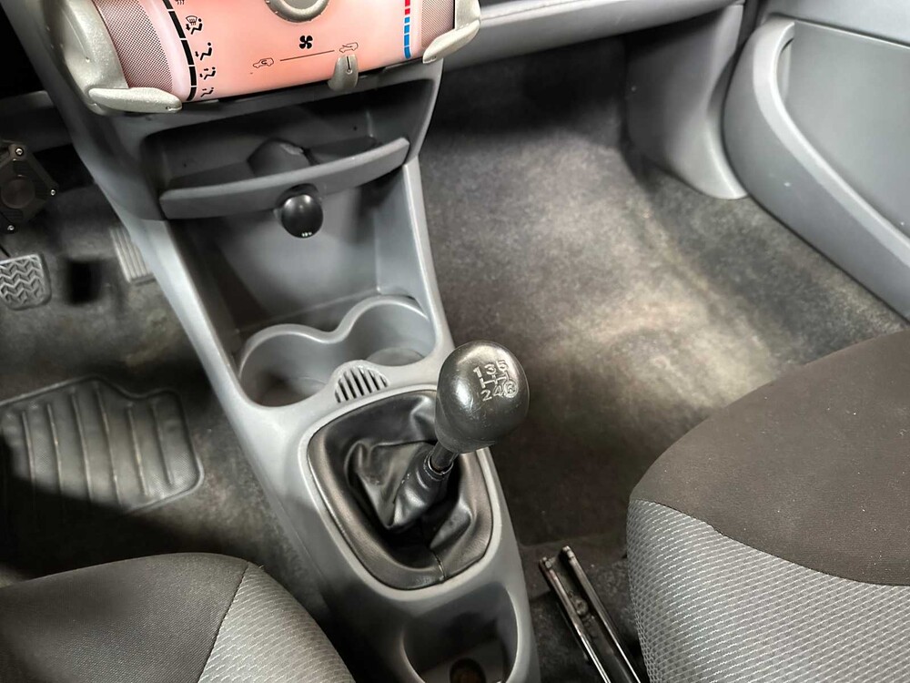 Toyota Aygo 1.0-12V 68PS 2006, TT-633-R