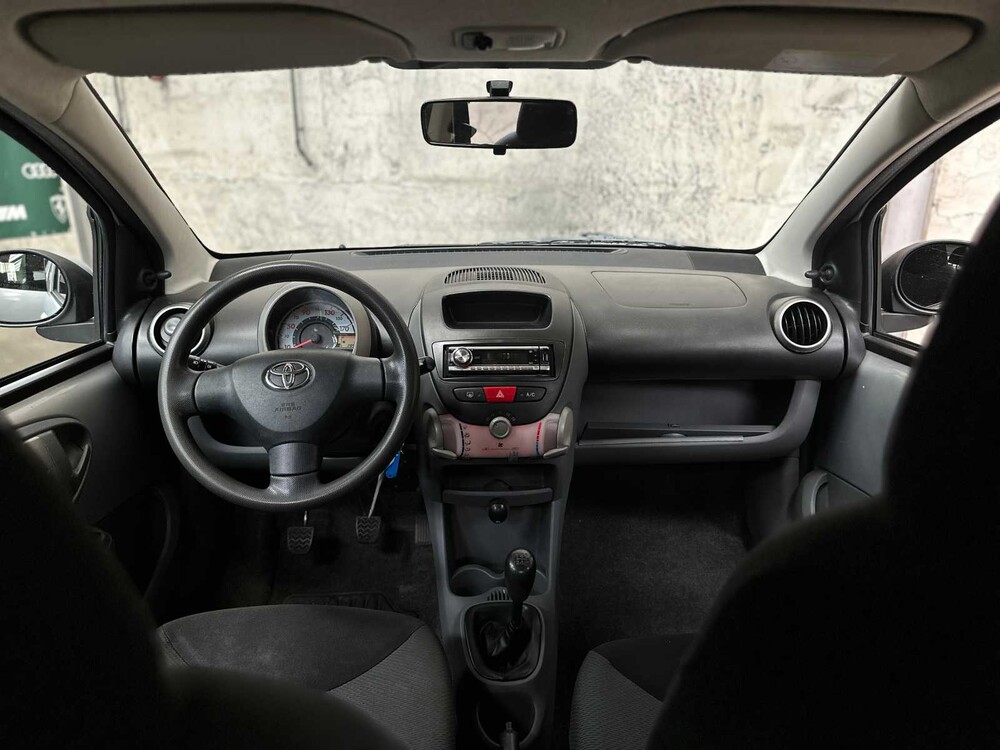 Toyota Aygo 1.0-12V 68PS 2006, TT-633-R