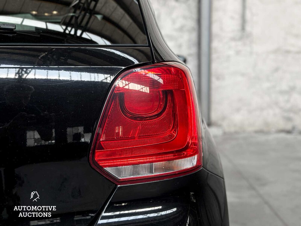 Volkswagen Polo GTI 1.4 TSI 179hp 2011, HZ-717-Z