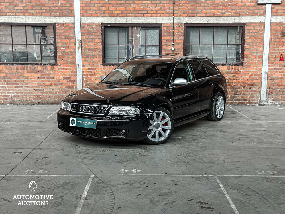 Audi RS4 Avant 2.7 V6 BiTurbo Quattro B5 381pk 2000