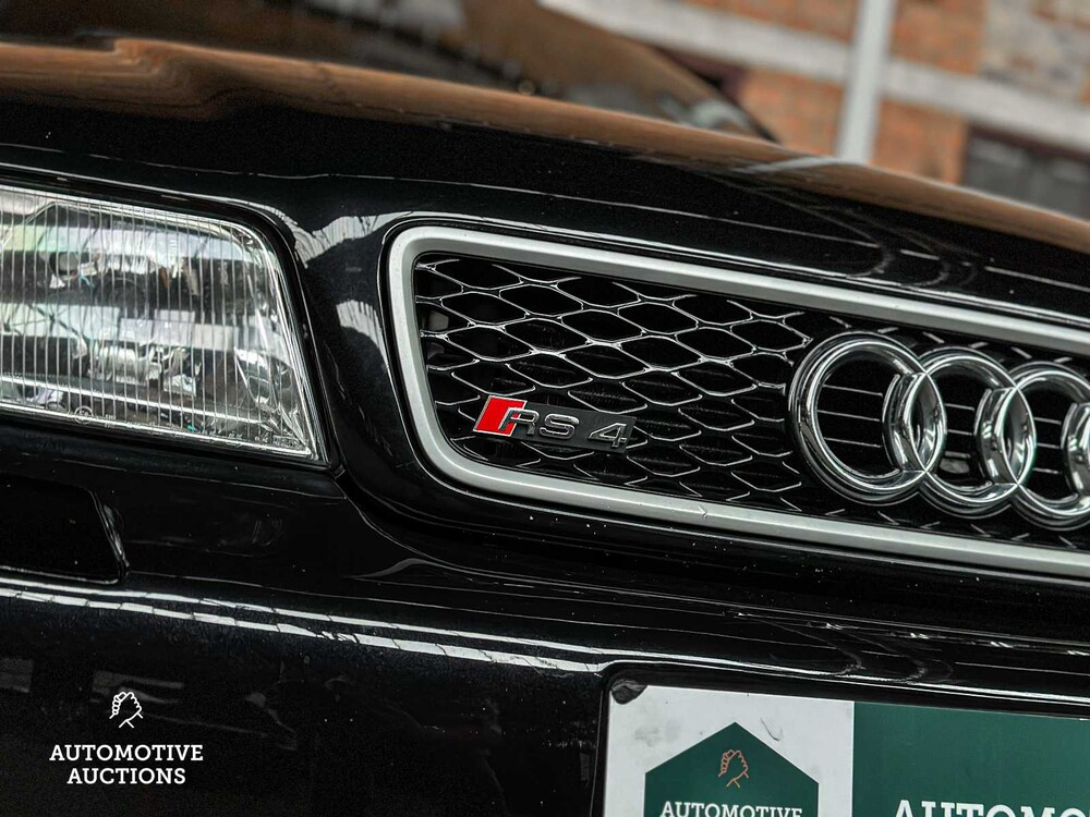 Audi RS4 Avant 2.7 V6 BiTurbo Quattro B5 381pk 2000