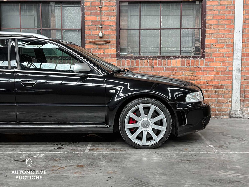 Audi RS4 Avant 2.7 V6 BiTurbo Quattro B5 381pk 2000