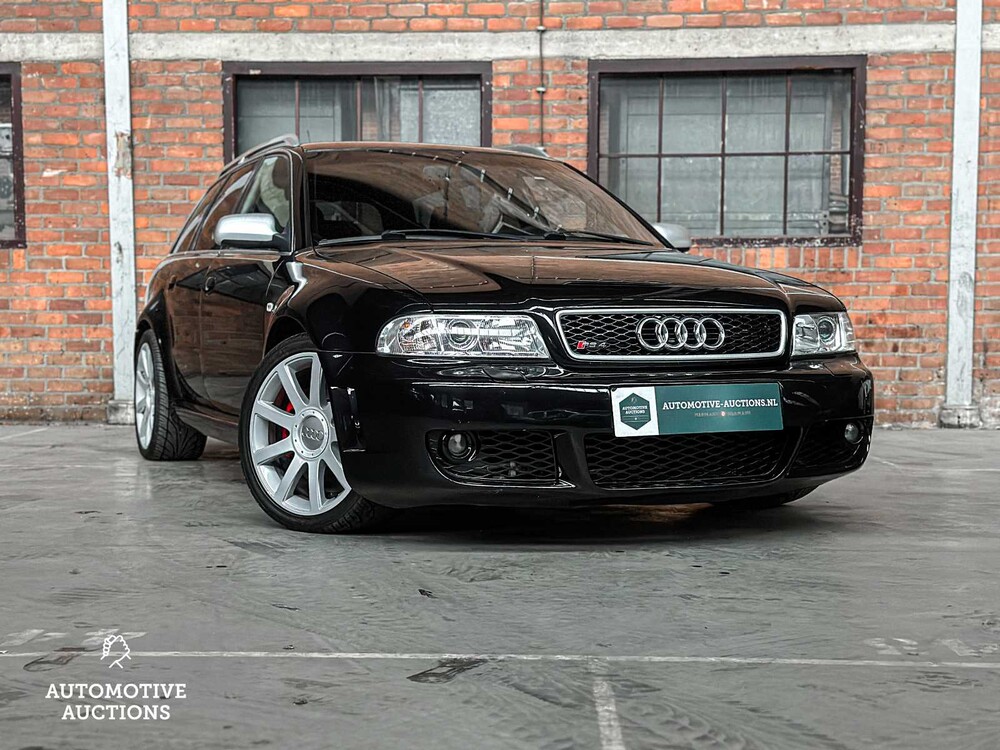 Audi RS4 Avant 2.7 V6 BiTurbo Quattro B5 381pk 2000