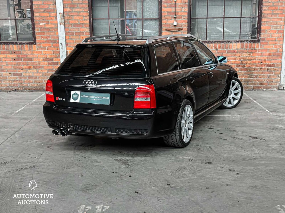 Audi RS4 Avant 2.7 V6 BiTurbo Quattro B5 381pk 2000