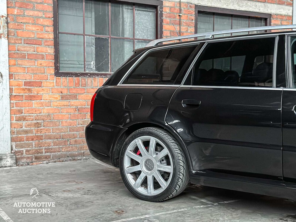 Audi RS4 Avant 2.7 V6 BiTurbo Quattro B5 381pk 2000