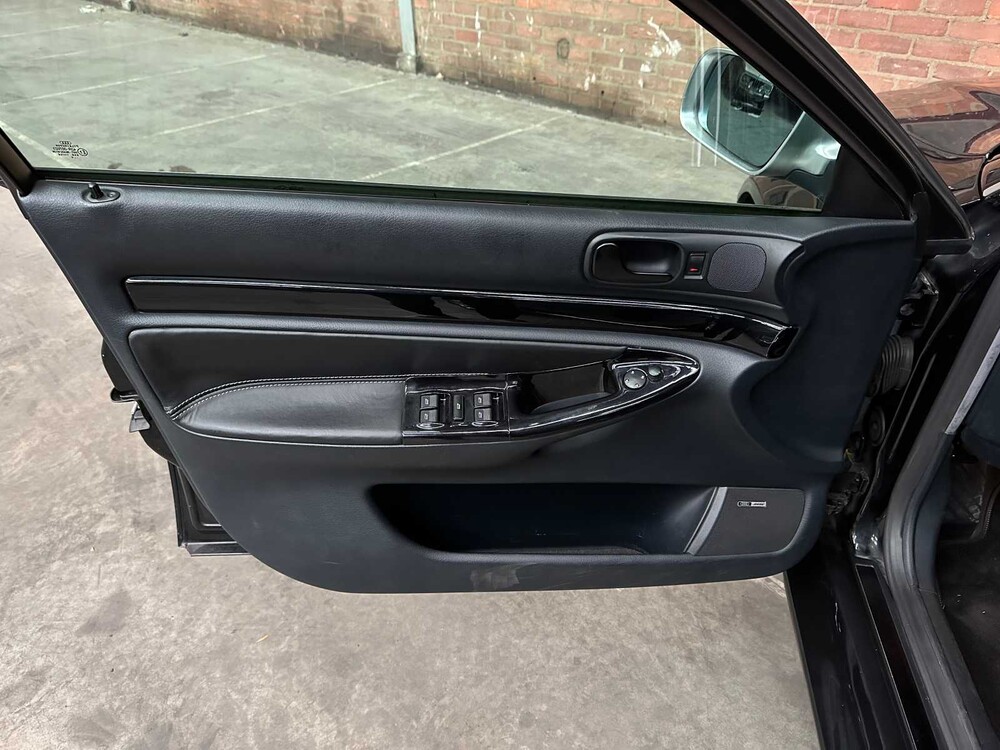 Audi RS4 Avant 2.7 V6 BiTurbo Quattro B5 381pk 2000