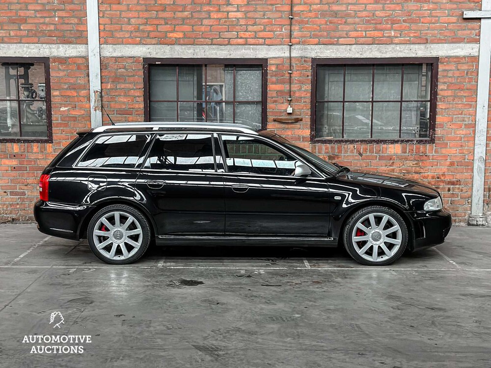 Audi RS4 Avant 2.7 V6 BiTurbo Quattro B5 381pk 2000