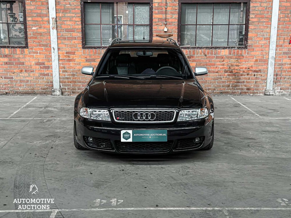 Audi RS4 Avant 2.7 V6 BiTurbo Quattro B5 381pk 2000