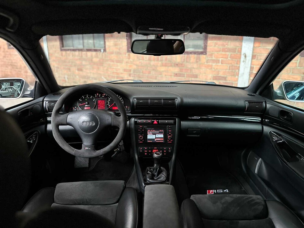 Audi RS4 Avant 2.7 V6 BiTurbo Quattro B5 381pk 2000