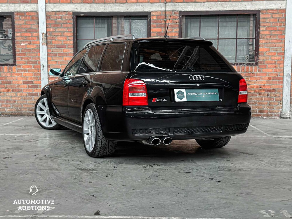 Audi RS4 Avant 2.7 V6 BiTurbo Quattro B5 381pk 2000