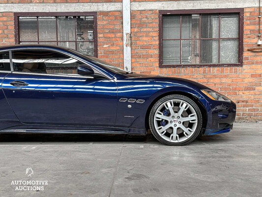 Maserati GranTurismo S 4.7 V8 440PS 2012