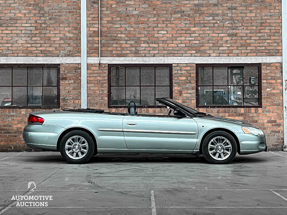 Chrysler Sebring 2.7i-V6 24V Ltd Convertible 203pk 2004, 30-HGH-8 Youngtimer
