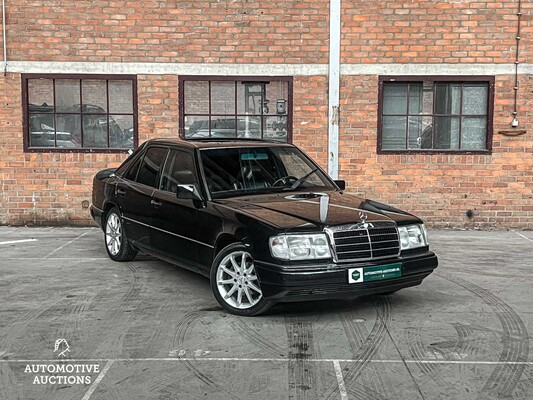 Mercedes-Benz E300 4x4 W124 179hp 1992 E-Class, R-844-LN