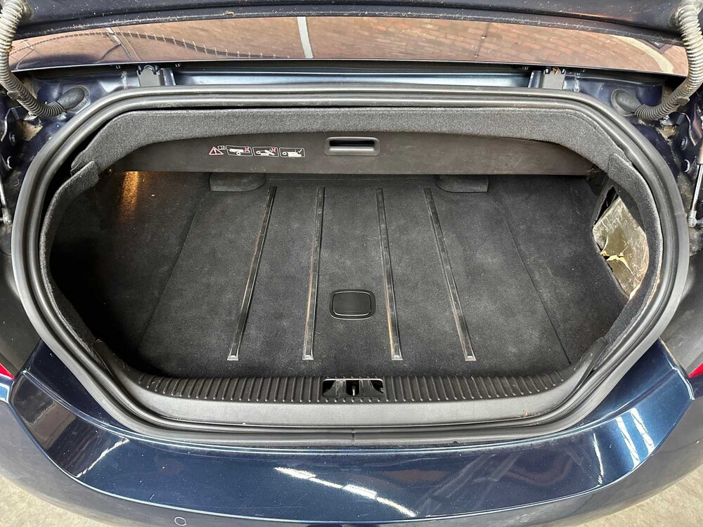 Jaguar XK Cabriolet 4.2 V8 300pk 2006, Youngtimer