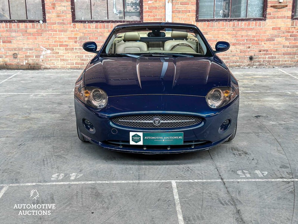 Jaguar XK Cabriolet 4.2 V8 300pk 2006, Youngtimer