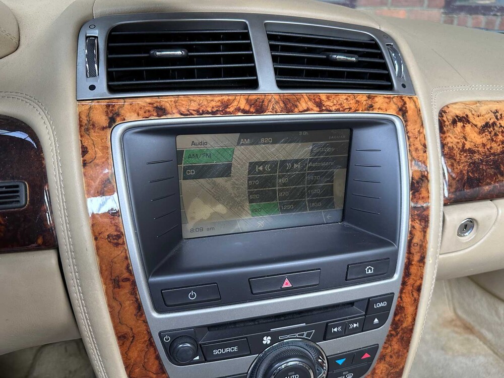 Jaguar XK Cabriolet 4.2 V8 300pk 2006, Youngtimer