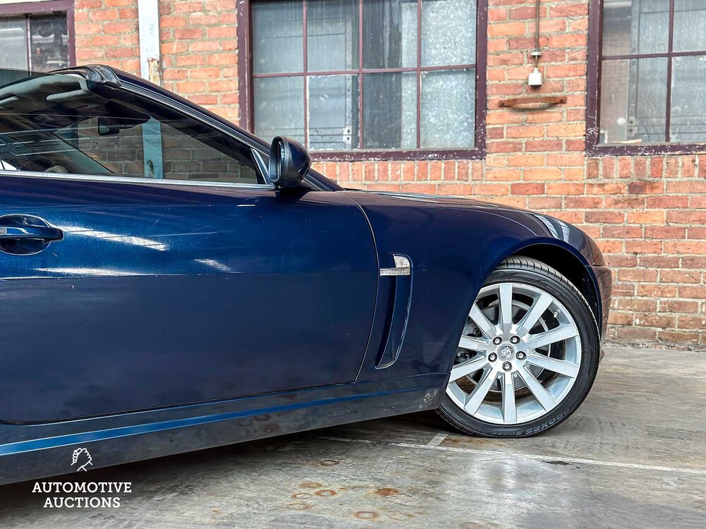 Jaguar XK Cabriolet 4.2 V8 300pk 2006, Youngtimer