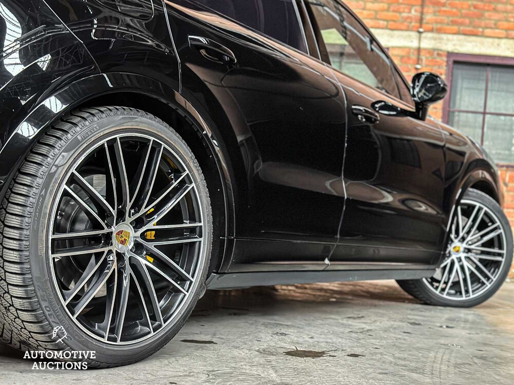 Porsche Cayenne Turbo Coupe 4.0 V8 (TECHART) 549pk 2019 (Sport-Chrono & Sport-Design), G-333-GK