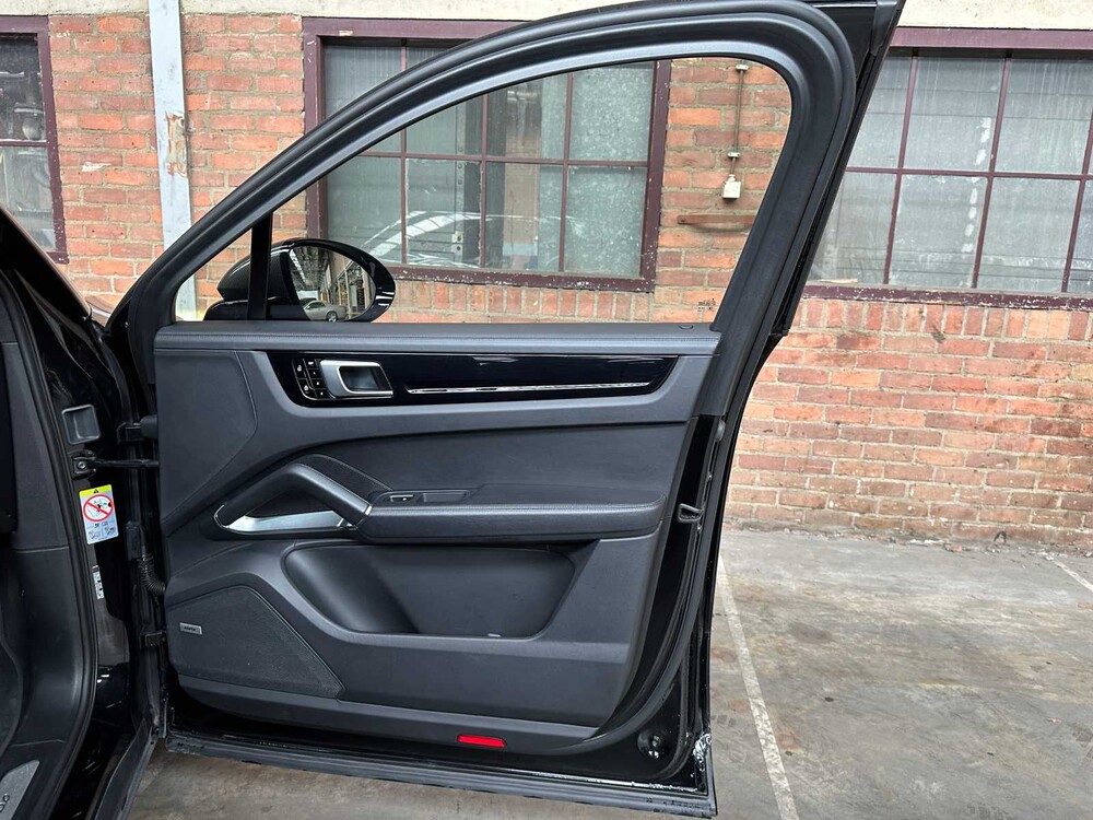 Porsche Cayenne Turbo Coupe 4.0 V8 (TECHART) 549pk 2019 (Sport-Chrono & Sport-Design), G-333-GK