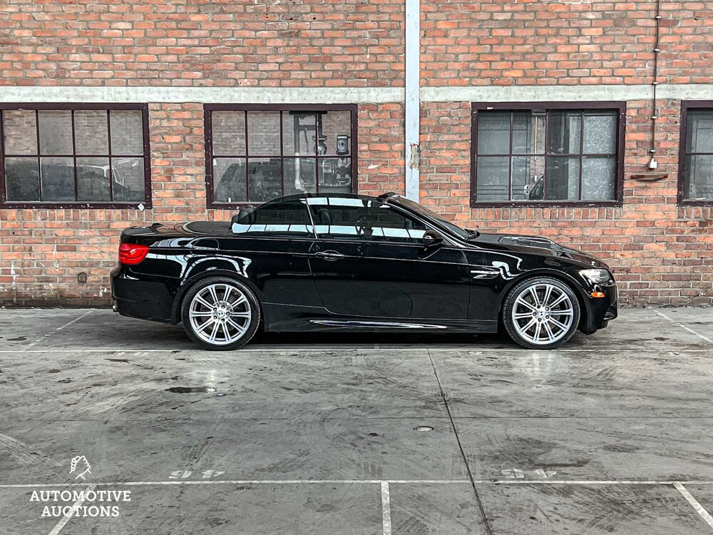 BMW M3 E93 4.0 V8 420pk 2013 DCT