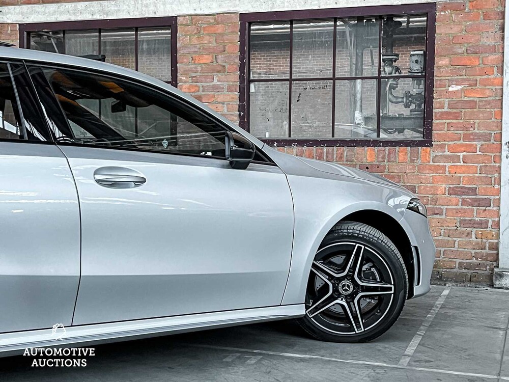 Mercedes-Benz A250e AMG Business Solution 160pk 2022 A-klasse, X-451-TP