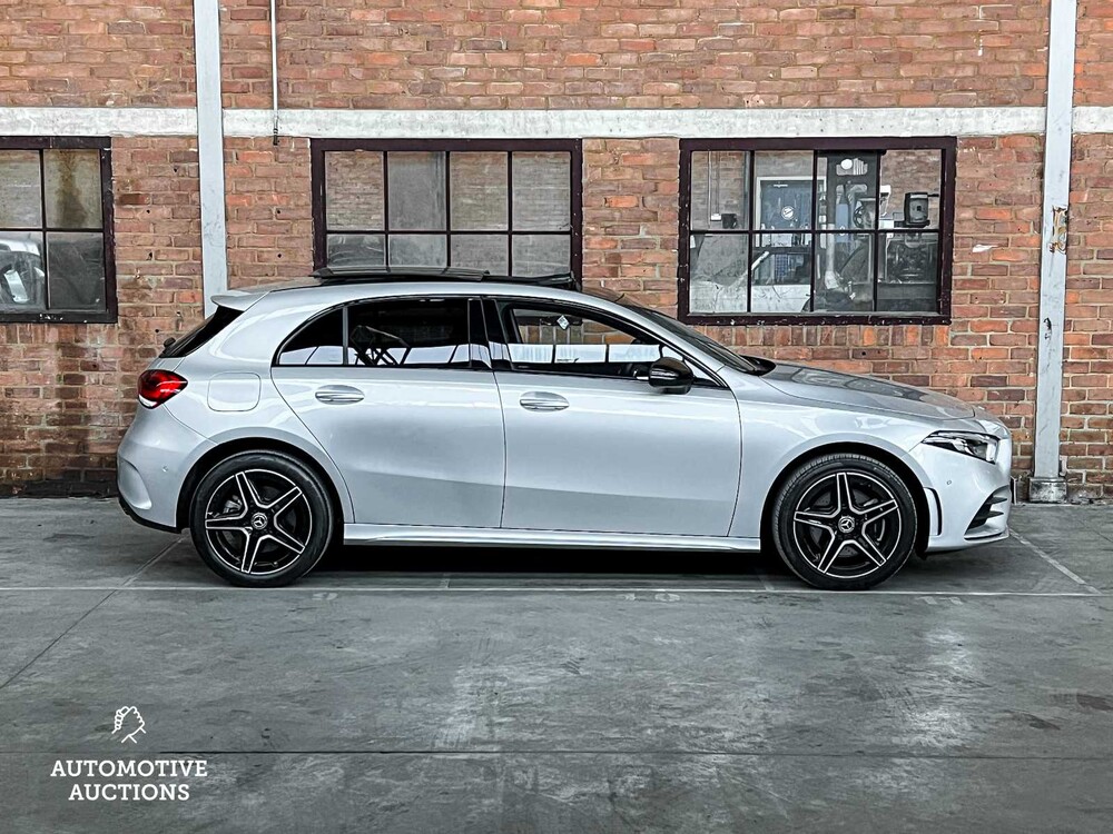 Mercedes-Benz A250e AMG Business Solution 160pk 2022 A-klasse, X-451-TP