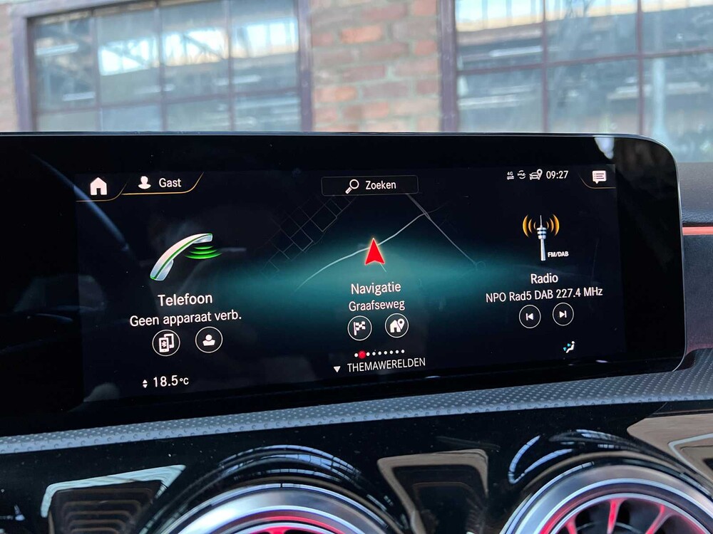 Mercedes-Benz A250e AMG Business Solution 160pk 2022 A-klasse, X-451-TP