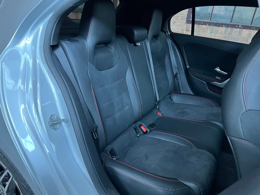 Mercedes-Benz A250e AMG Business Solution 160pk 2022 A-klasse, X-451-TP