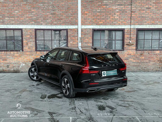 Volvo V60 Cross Country 2.0 D4 AWD Intro Edition 190hp 2019 (Original-NL), ZN-457-L