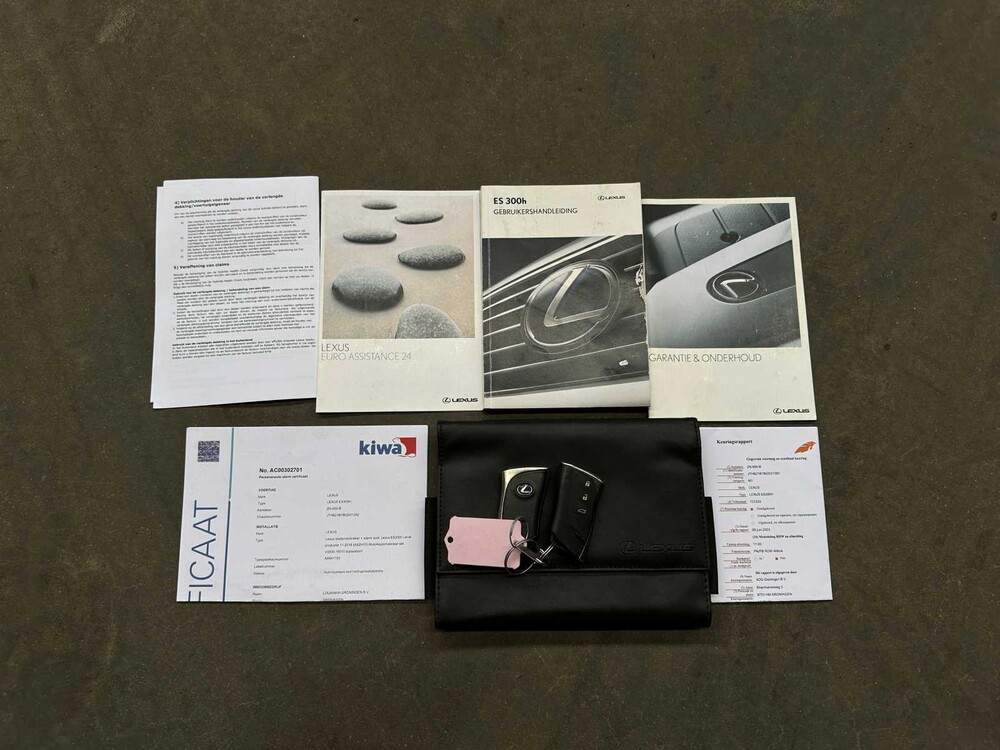 Lexus ES 300h F Sport Line 178pk 2019, ZN-650-B