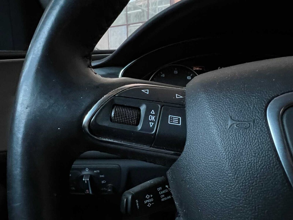 Audi A6 Avant 2.0 TFSI Business Edition 179pk 2014 (Origineel-NL), 5-TKF-70