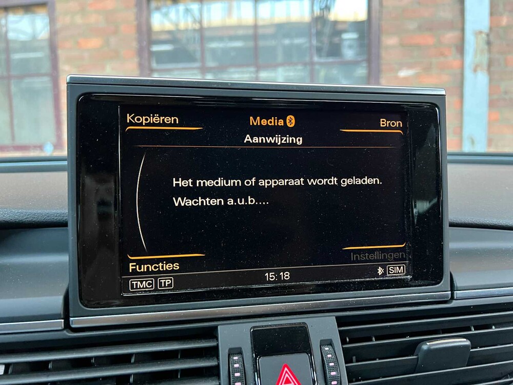 Audi A6 Avant 2.0 TFSI Business Edition 179pk 2014 (Origineel-NL), 5-TKF-70