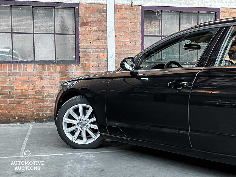 Audi A6 Avant 2.0 TFSI Business Edition 179pk 2014 (Origineel-NL), 5-TKF-70