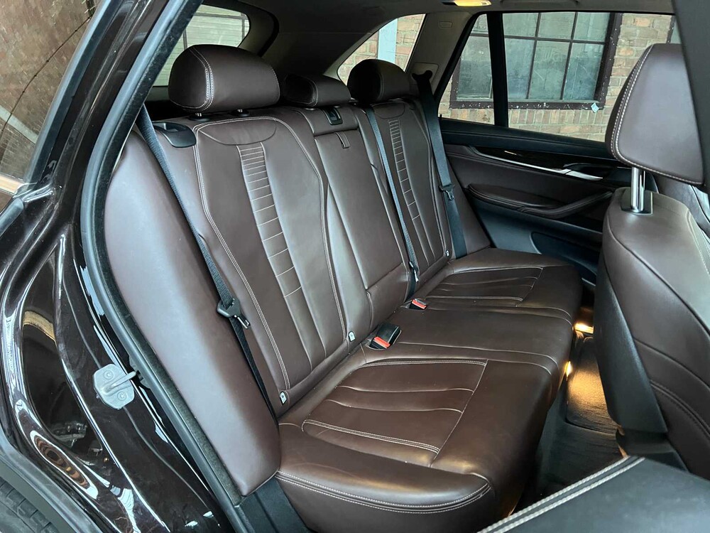 BMW X5 xDrive30d High Executive F15 258pk 2014, HS-577-L
