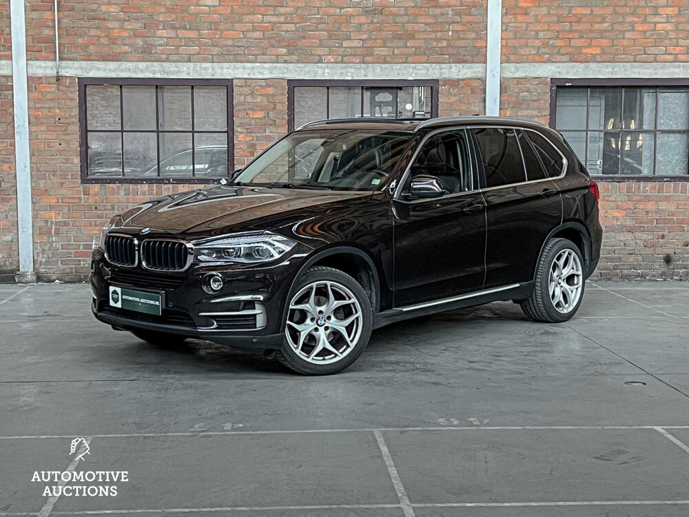 BMW X5 xDrive30d High Executive F15 258pk 2014, HS-577-L