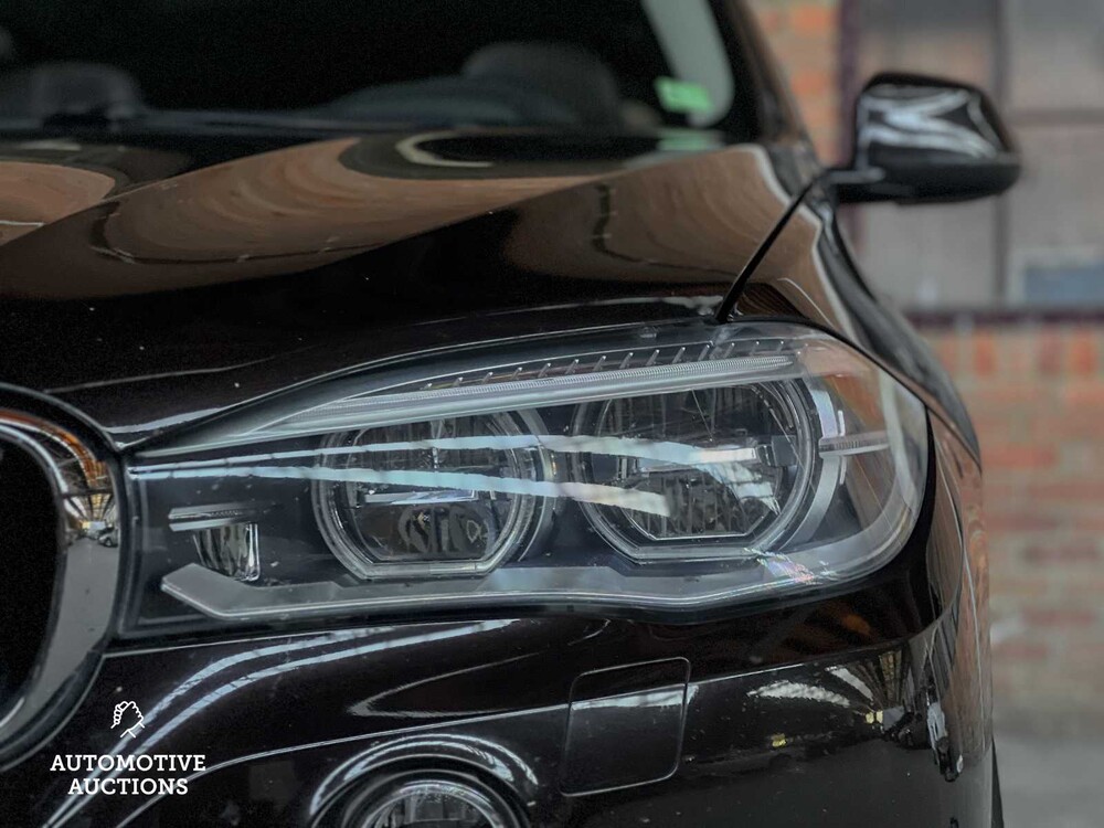 BMW X5 xDrive30d High Executive F15 258pk 2014, HS-577-L