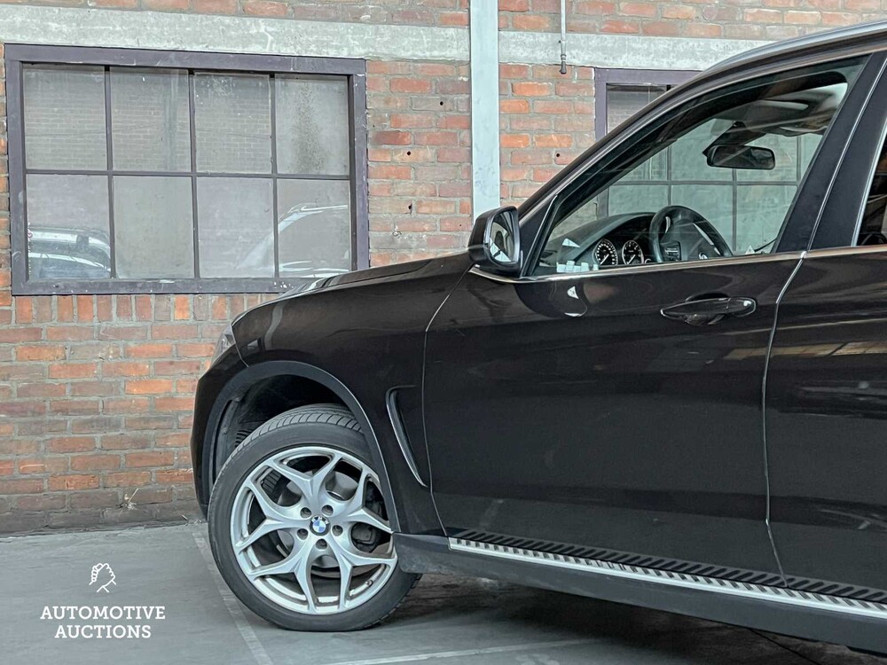 BMW X5 xDrive30d High Executive F15 258pk 2014, HS-577-L